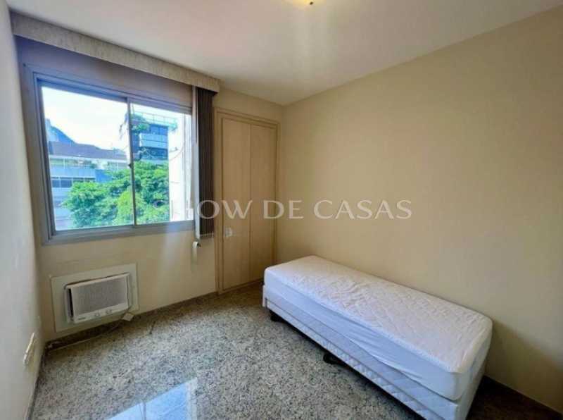 Apartamento à venda com 3 quartos, 108m² - Foto 15