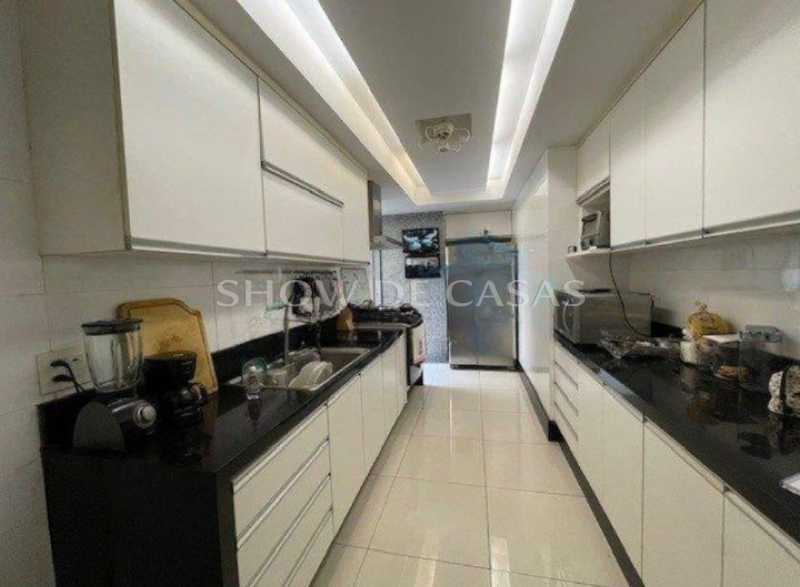 Apartamento à venda com 3 quartos, 140m² - Foto 14