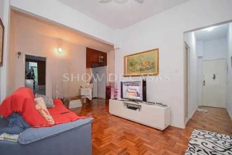 Apartamento à venda com 2 quartos, 70m² - Foto 1