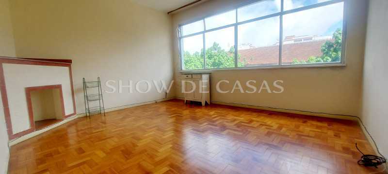 Apartamento à venda com 2 quartos, 60m² - Foto 1