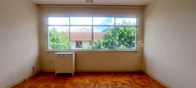 Apartamento à venda com 2 quartos, 60m² - Foto 4