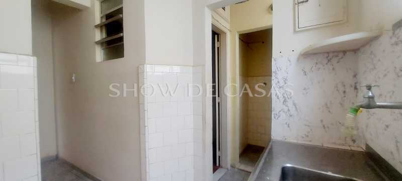 Apartamento à venda com 2 quartos, 60m² - Foto 13