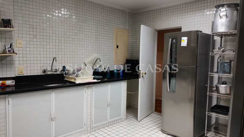 Apartamento à venda com 4 quartos, 328m² - Foto 27