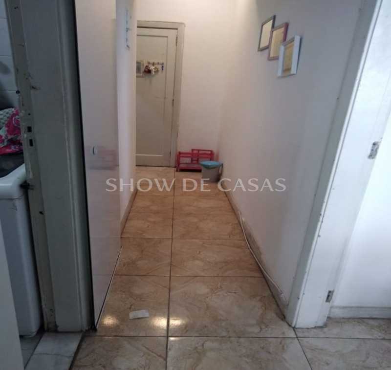 Apartamento à venda com 1 quarto, 45m² - Foto 7