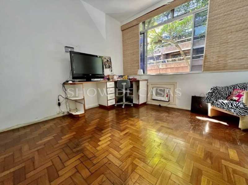 Apartamento à venda com 3 quartos, 236m² - Foto 21