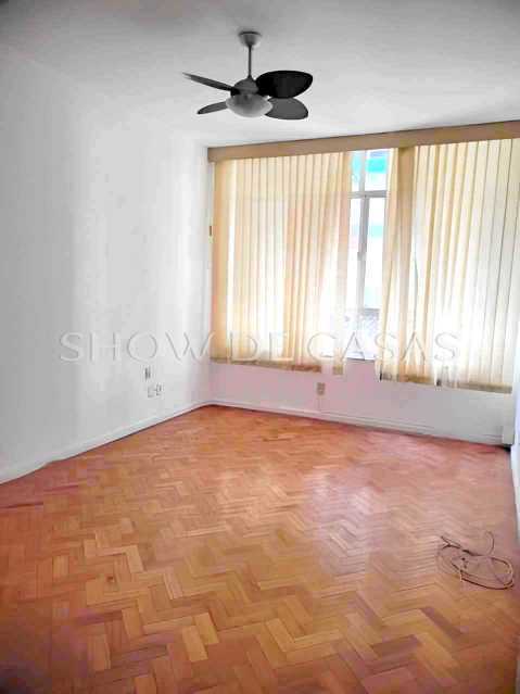 Apartamento à venda com 3 quartos, 105m² - Foto 2