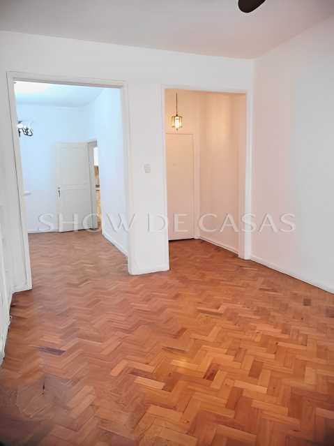 Apartamento à venda com 3 quartos, 105m² - Foto 3