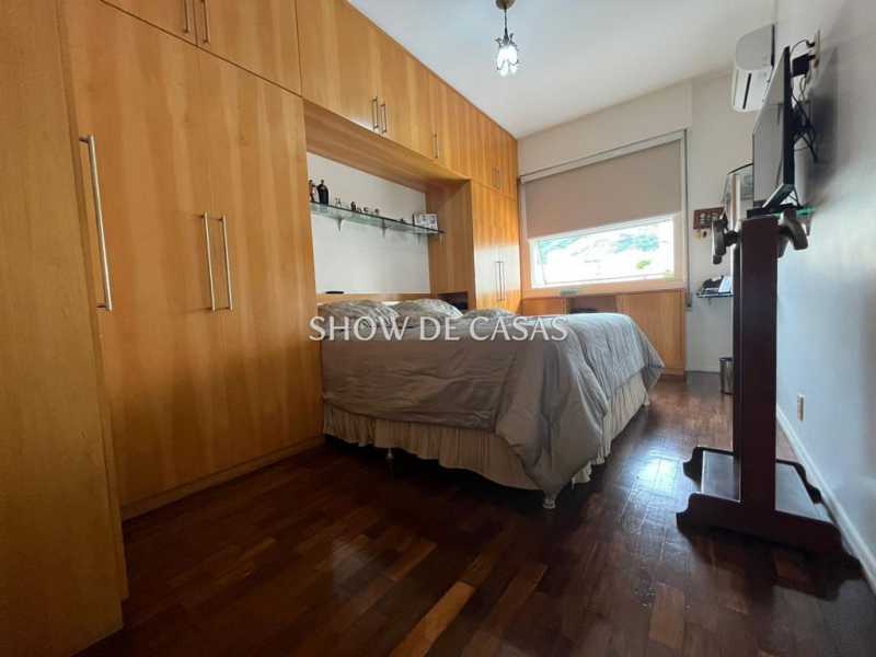 Apartamento à venda com 4 quartos, 140m² - Foto 9