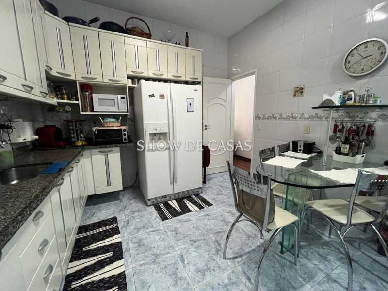 Apartamento à venda com 4 quartos, 140m² - Foto 15