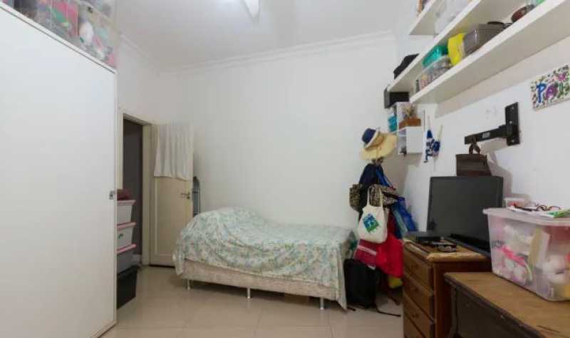 Apartamento à venda com 3 quartos, 117m² - Foto 19