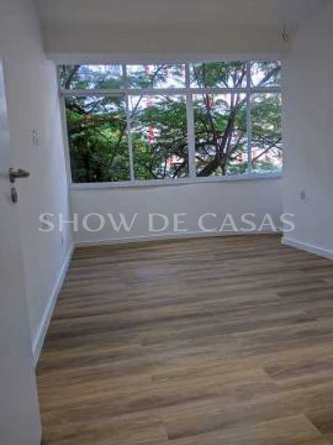 Apartamento à venda com 3 quartos, 156m² - Foto 8