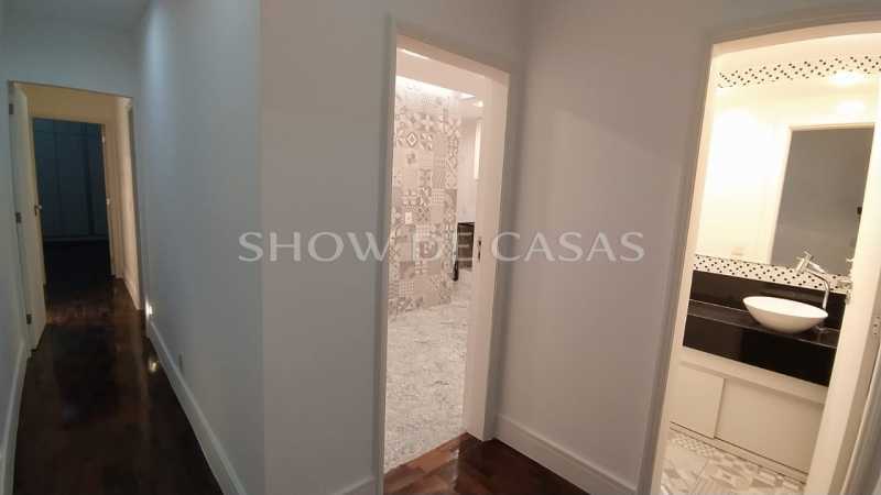 Apartamento à venda com 3 quartos, 150m² - Foto 5