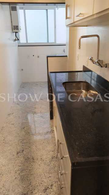 Apartamento à venda com 3 quartos, 150m² - Foto 8