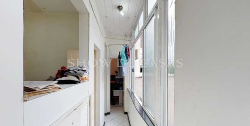 Apartamento à venda com 3 quartos, 180m² - Foto 23