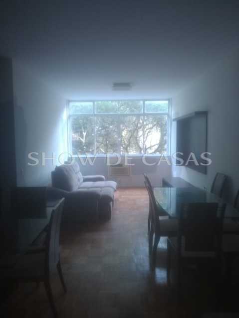 Apartamento à venda com 4 quartos, 220m² - Foto 2