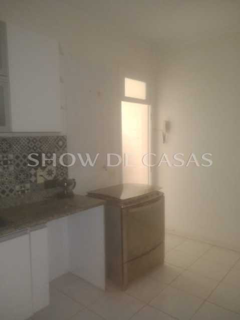 Apartamento à venda com 4 quartos, 220m² - Foto 14