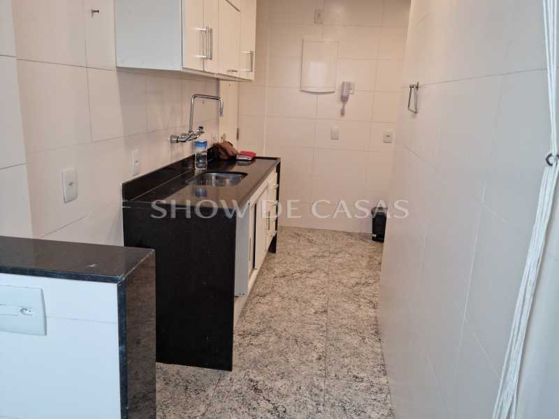 Apartamento à venda com 3 quartos, 150m² - Foto 13