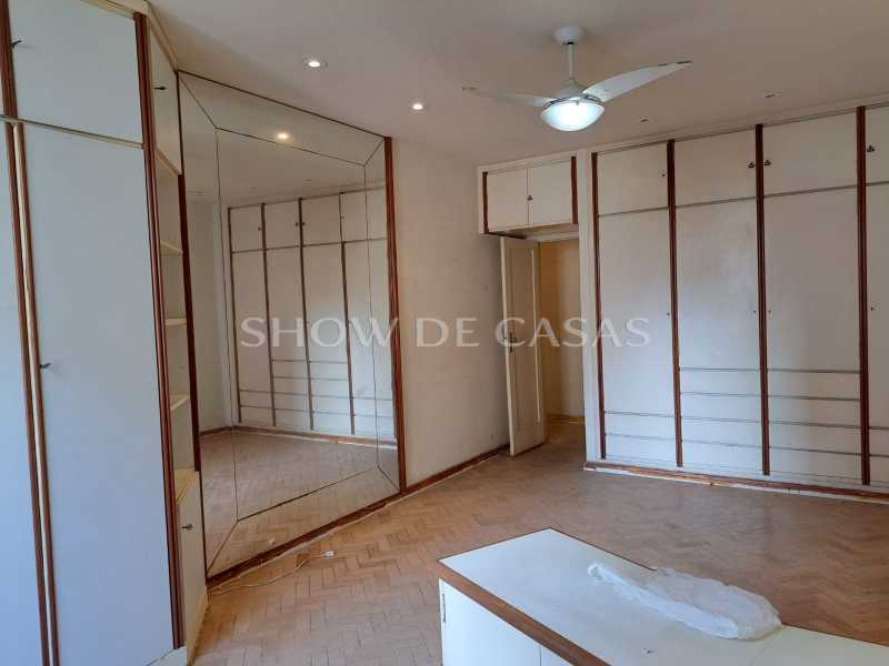 Apartamento à venda com 4 quartos, 200m² - Foto 5