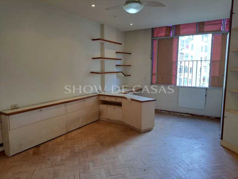 Apartamento à venda com 4 quartos, 200m² - Foto 4