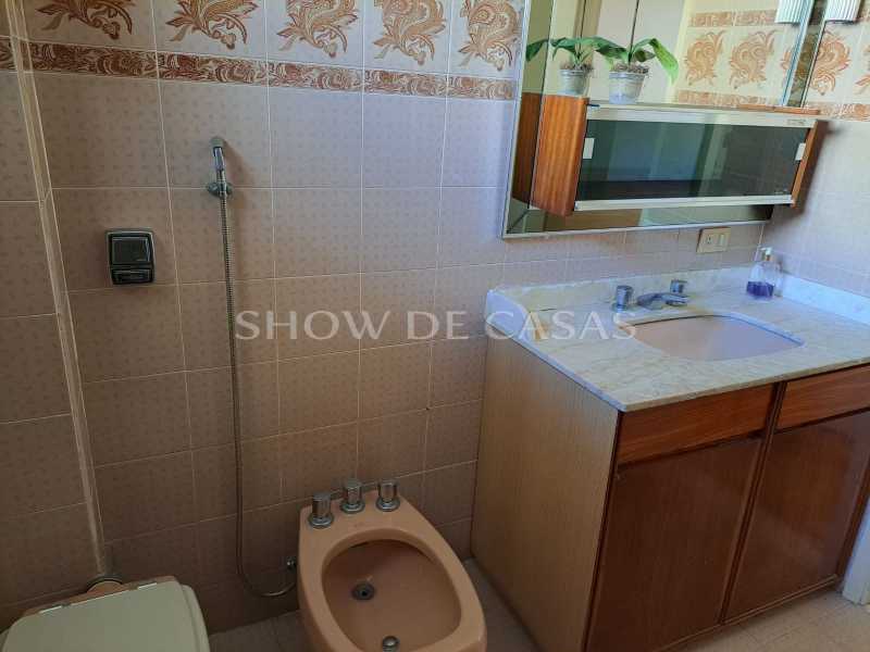 Apartamento à venda com 4 quartos, 200m² - Foto 13