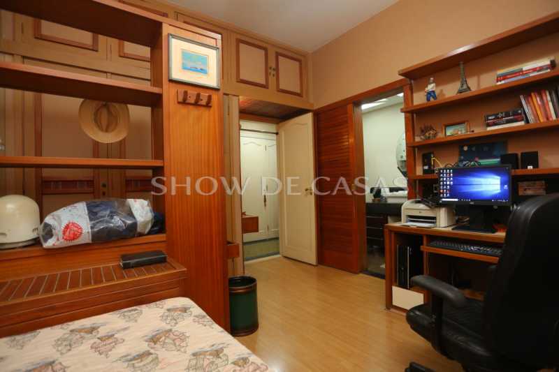 Apartamento à venda com 4 quartos, 260m² - Foto 5