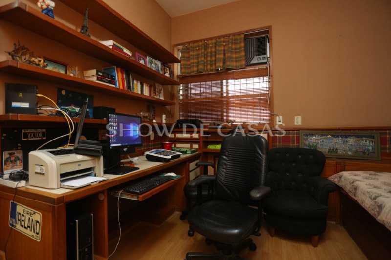 Apartamento à venda com 4 quartos, 260m² - Foto 9