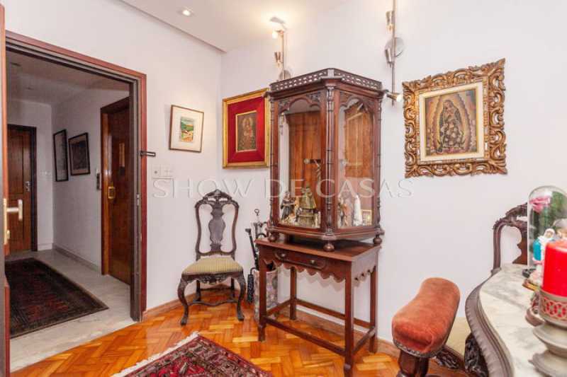 Apartamento à venda com 3 quartos, 300m² - Foto 27