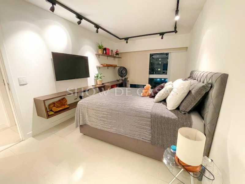 Apartamento à venda com 4 quartos, 255m² - Foto 14