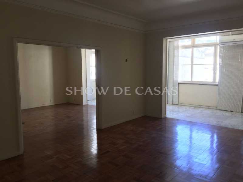 Apartamento à venda com 3 quartos, 212m² - Foto 3