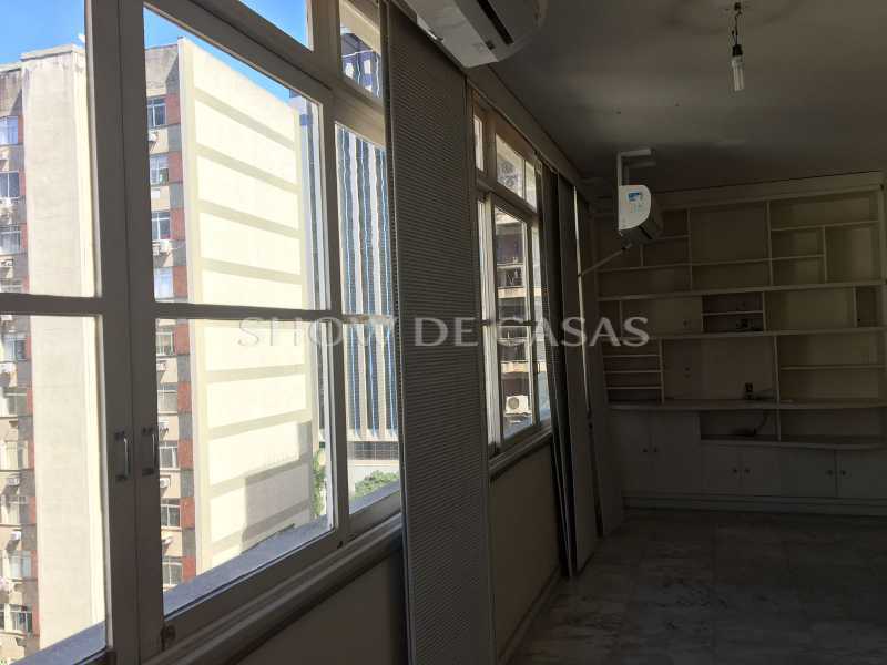 Apartamento à venda com 3 quartos, 212m² - Foto 6