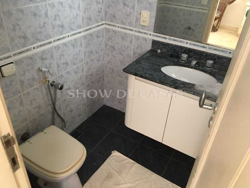 Apartamento à venda com 3 quartos, 212m² - Foto 17