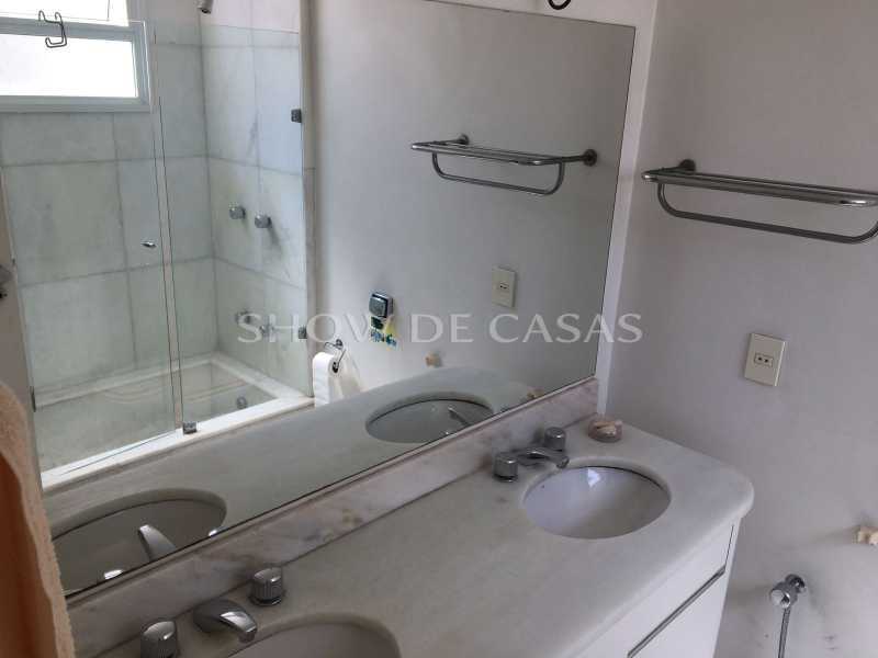 Apartamento à venda com 3 quartos, 212m² - Foto 20