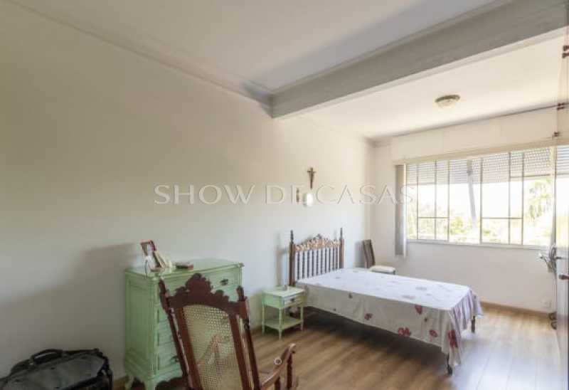 Apartamento à venda com 3 quartos, 164m² - Foto 14