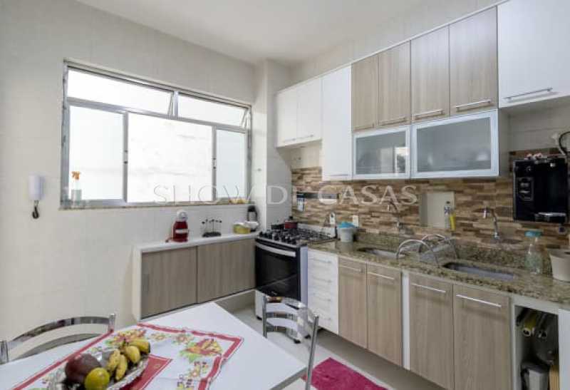 Apartamento à venda com 3 quartos, 164m² - Foto 22