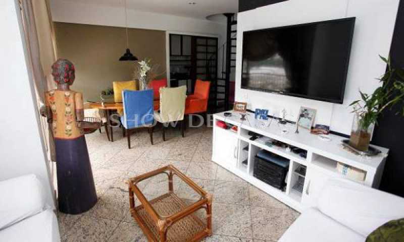 Cobertura à venda com 3 quartos, 160m² - Foto 3