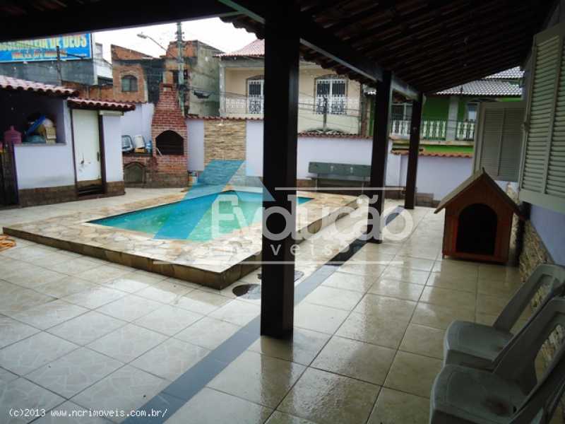 Casa à venda e aluguel com 3 quartos, 257m² - Foto 2