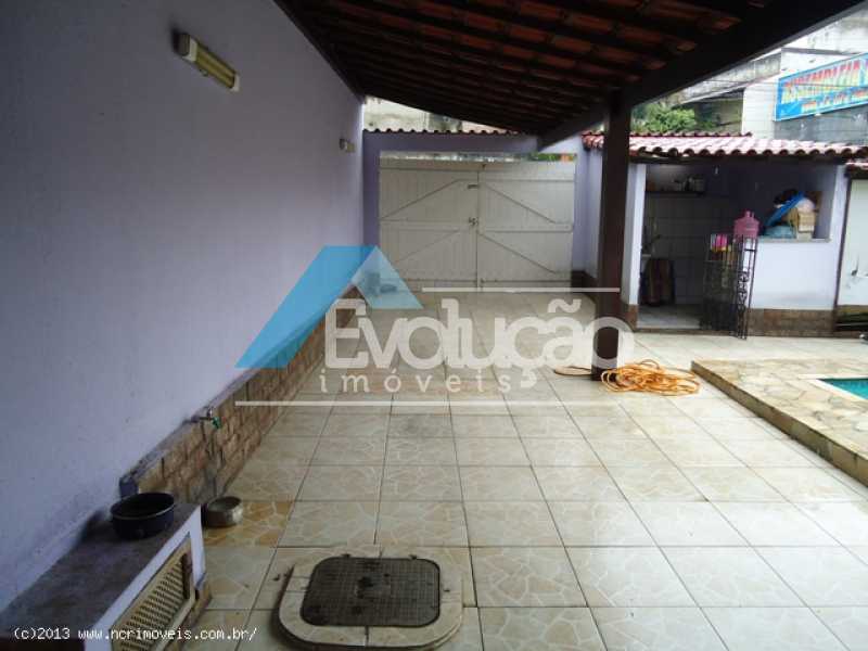 Casa à venda e aluguel com 3 quartos, 257m² - Foto 3