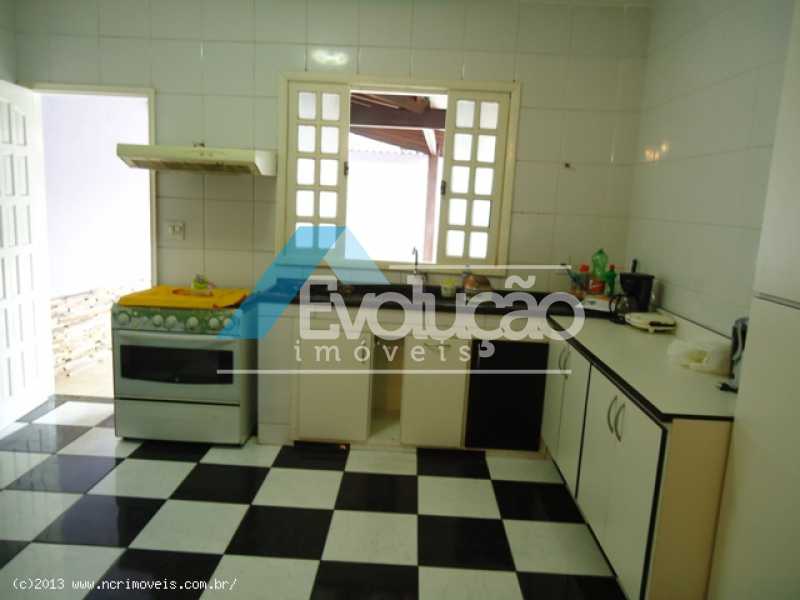 Casa à venda e aluguel com 3 quartos, 257m² - Foto 4