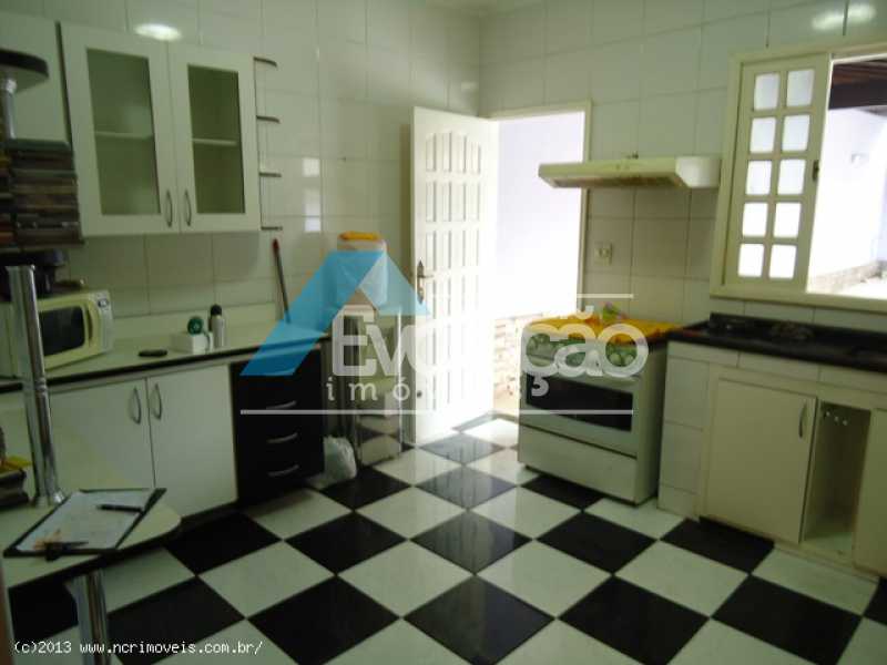 Casa à venda e aluguel com 3 quartos, 257m² - Foto 5