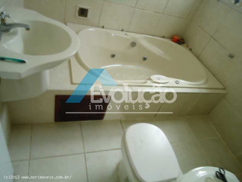 Casa à venda e aluguel com 3 quartos, 257m² - Foto 16