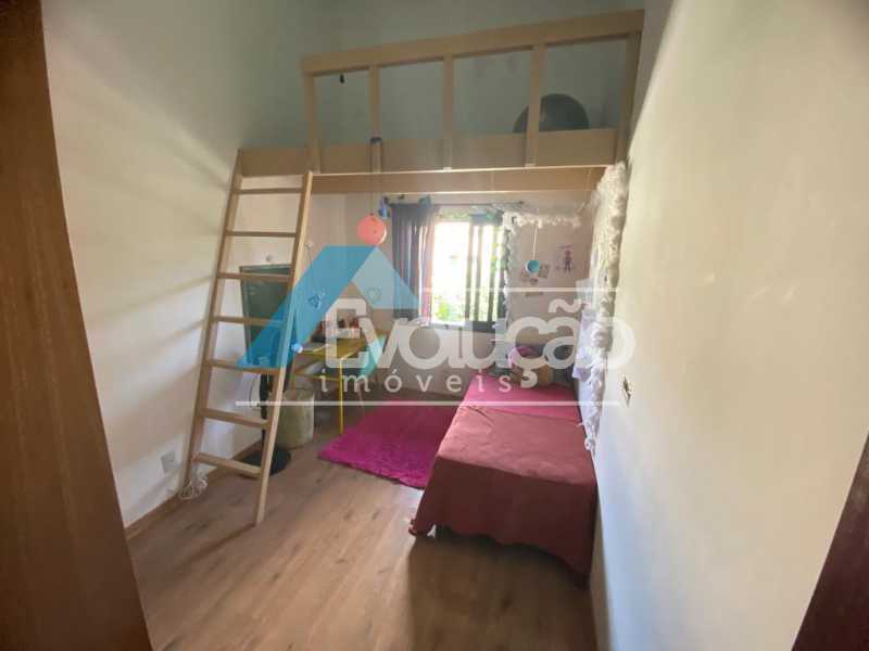 Casa de Condomínio à venda com 3 quartos, 300m² - Foto 11