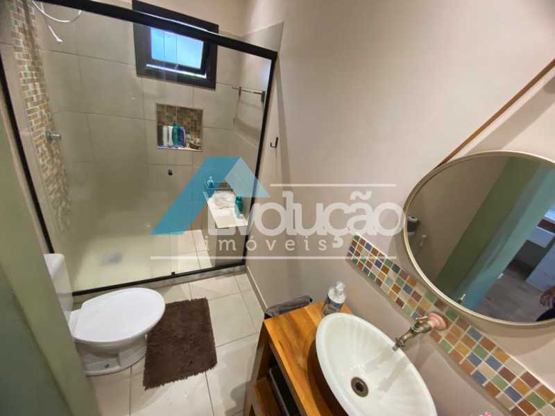 Casa de Condomínio à venda com 3 quartos, 300m² - Foto 15