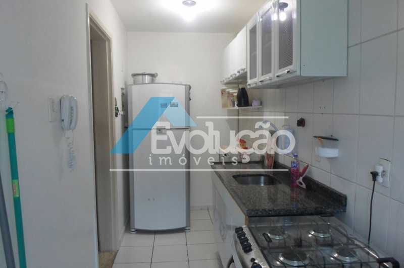 Apartamento à venda com 2 quartos, 50m² - Foto 3