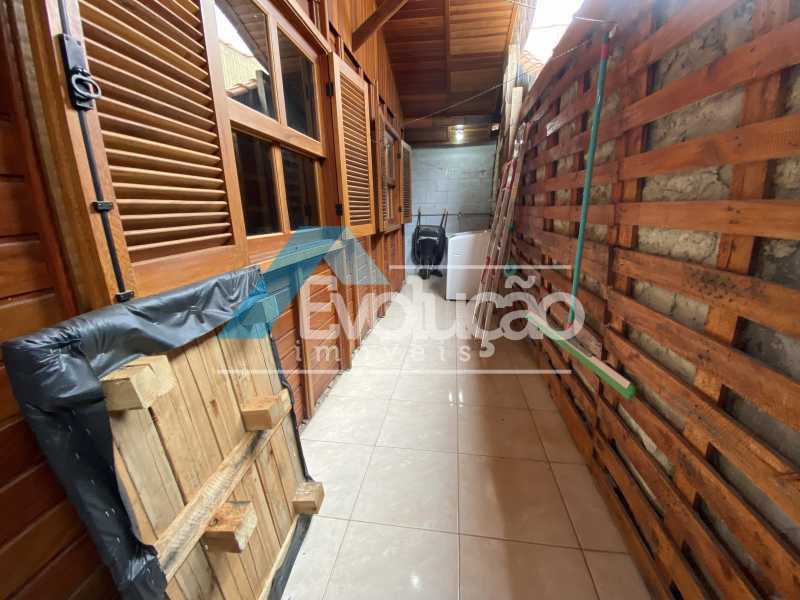 Casa de Condomínio para alugar com 3 quartos, 150m² - Foto 21