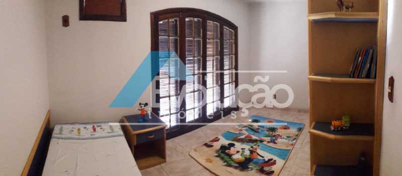 Casa de Condomínio à venda com 3 quartos, 299m² - Foto 9