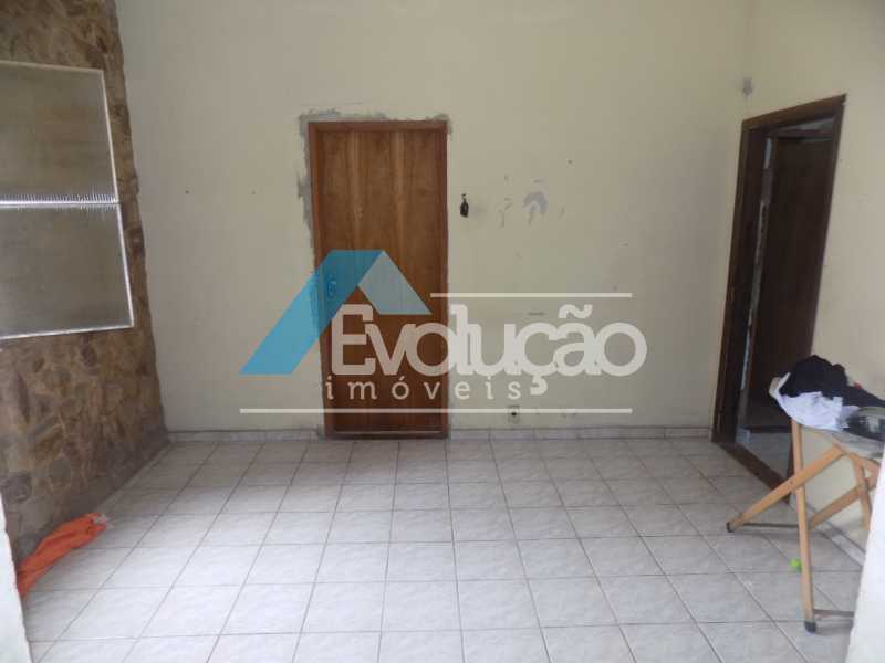 Casa à venda com 4 quartos, 160m² - Foto 8