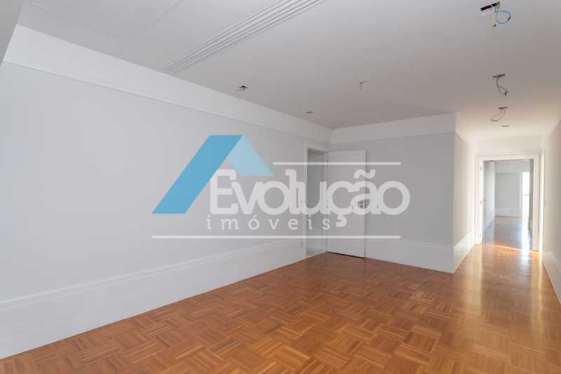 Apartamento à venda com 5 quartos, 555m² - Foto 11