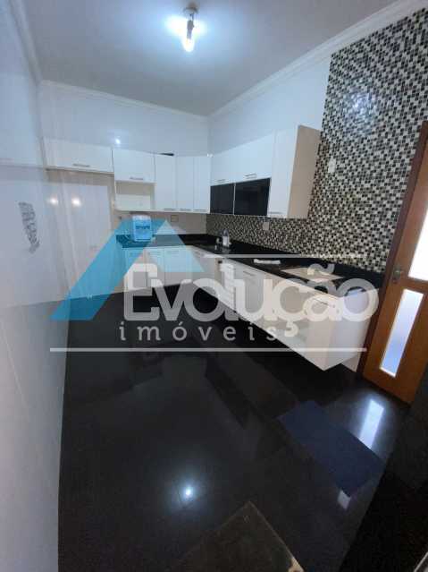 Apartamento à venda com 2 quartos, 86m² - Foto 2