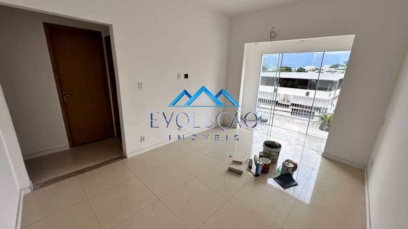 Casa à venda com 3 quartos, 214m² - Foto 10