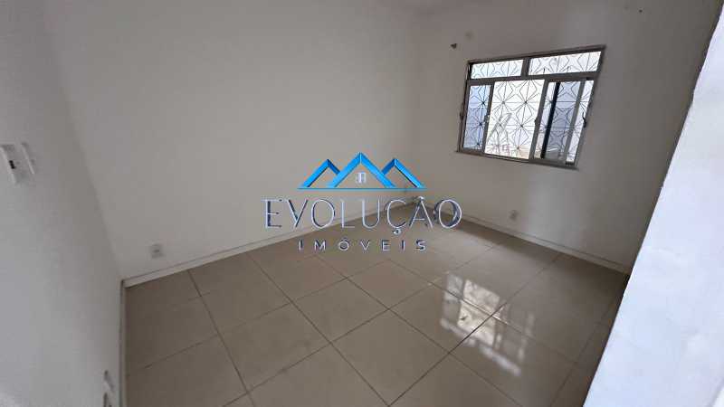 Casa à venda com 3 quartos, 214m² - Foto 13